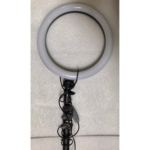 10" Ringlight with Stand - Picture 2 of 4